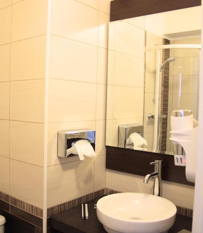 B&B Hotel Le Havre Centre Gare Quarto foto
